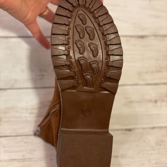 IU IU GONG ZHG Ankle Boot Size 8.5 (EU 39) - Picture 4 of 5